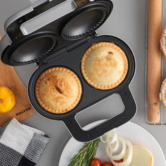 EK4082 XL Double Pie Maker - Twin Deep-Fill Pie Machine, Non-Stick & Crimp-Edged Cooking Plates, 3-5 Minute Pre-Heat, Locking Latch, Fruit/Meat/Mince Pies, 9Cm Diameter X 7Cm Depth Pies, 900W