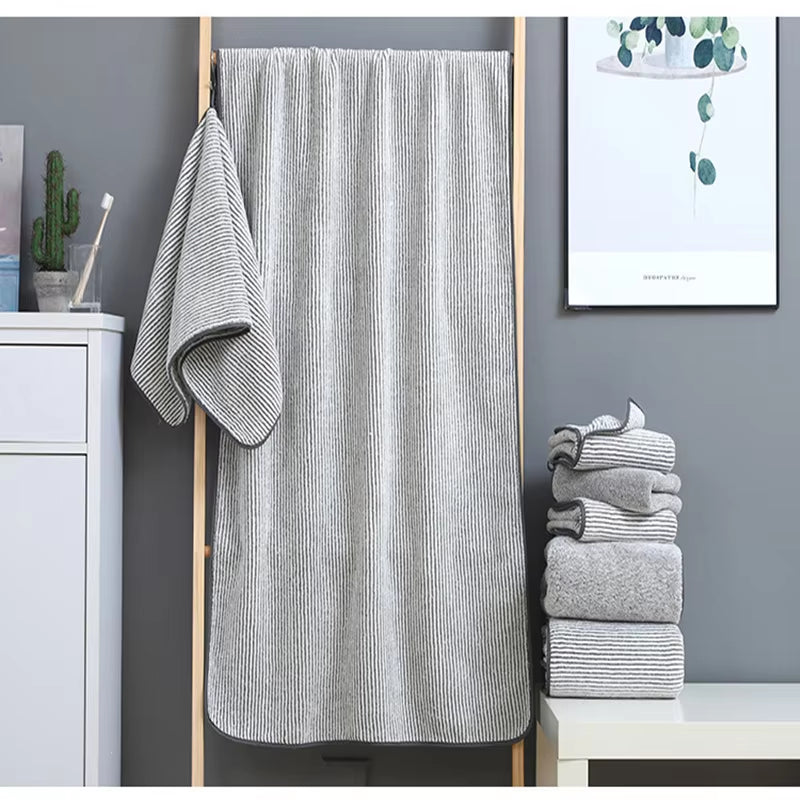 Thickened Bath Towels for the Body Microfiber Towel for Gym Sports Shower Robe for Spa Beath Home