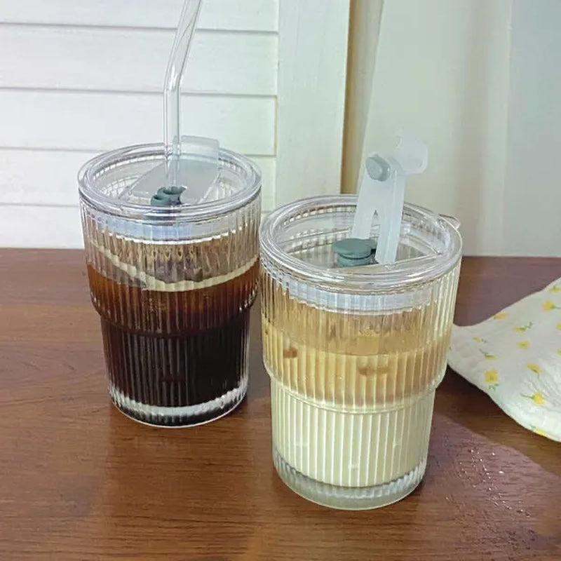 450Ml Simple Stripe Coffee Glass Cup with Lid and Straw Transparent Bubble Tea Cup Juice Glass Milk Mocha Cups Breakfast Mug